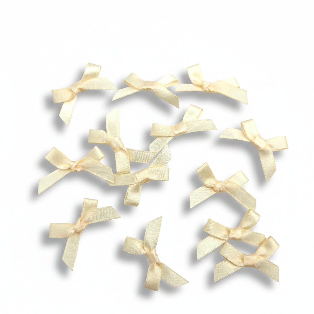 Small Ecru Bows (20x30mm)