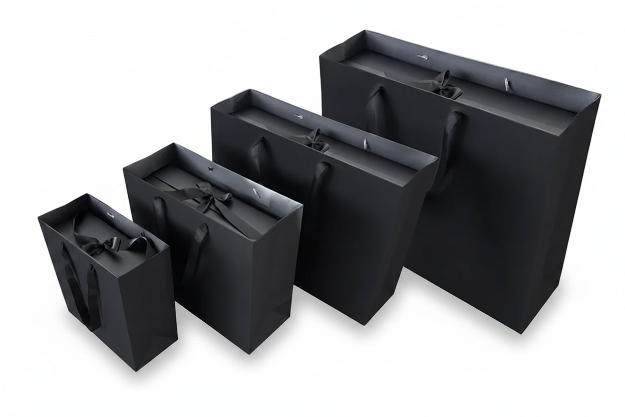 Magneetdoos met strik - A4 - Zwart mat gelamineerd - Couture
